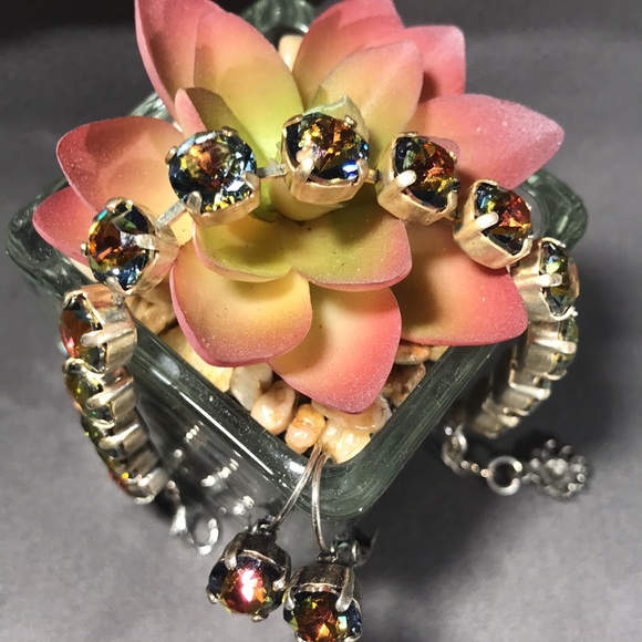 Swarovski Jewelry - 💥💥Sabika Inspired 3 piece set Swarovski crystal jewelry set.Bracelet earrings